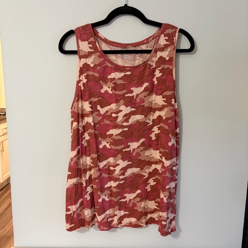 Old Navy Pink Camouflage Tank Top